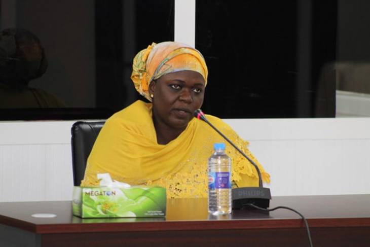 Sainabou Camara témoigne devant la Commission vérité (TRRC) en Gambie Sainabou Camara témoigne devant la Commission vérité (TRRC) en Gambie