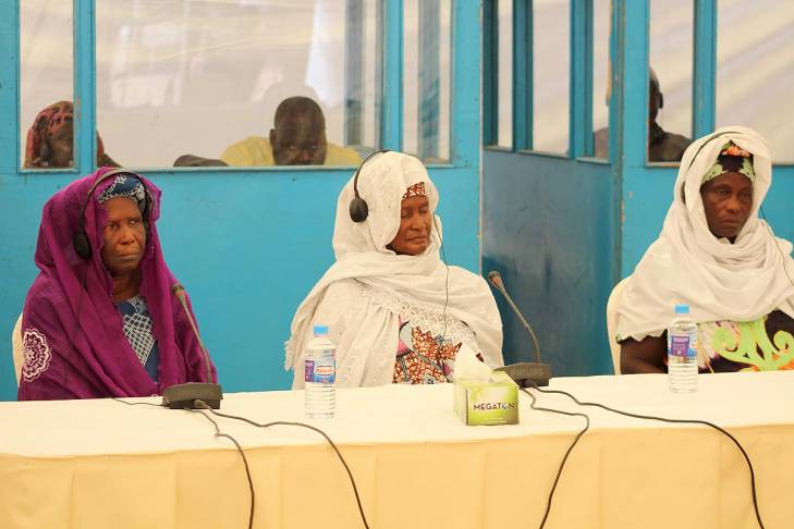 Lamarana Jallow, Sukai Jallow et Fatou Sowe témoignent devant la commission vérité à Jambur Lamarana Jallow, Sukai Jallow et Fatou Sowe témoignent devant la commission vérité à Jambur