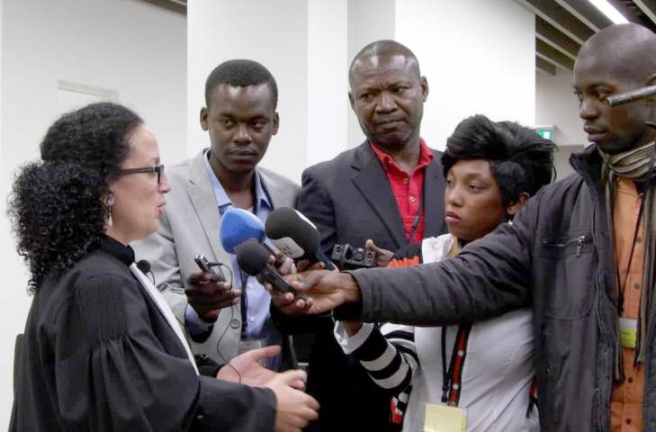 Inès Ngopot, envoyée spéciale de Radio Ndeke Luka (Centrafrique) à la Cour pénale internationale Inès Ngopot, envoyée spéciale de Radio Ndeke Luka (Centrafrique) à la Cour pénale internationale