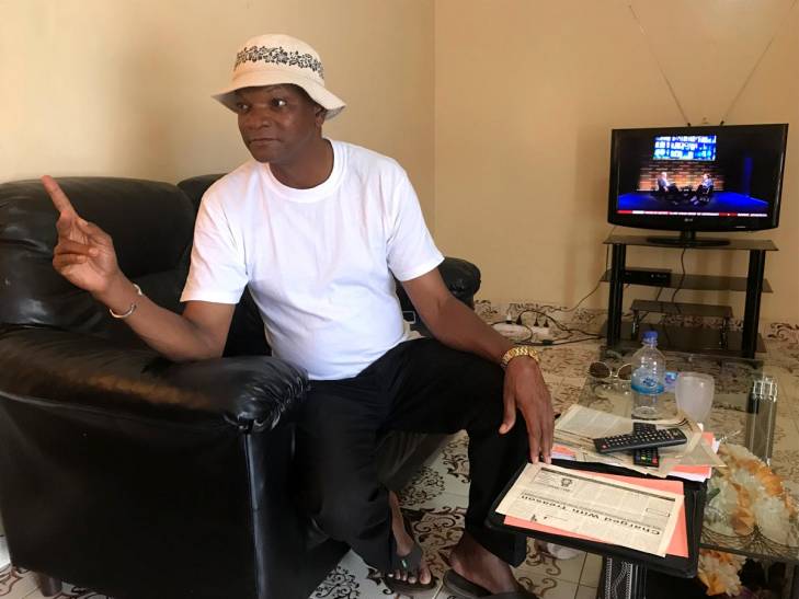 Batch Samba Jallow testified before the TRRC in The Gambia and did not hesitate to question Fatou Bensouda. Batch Samba Jallow, sitting in an armchair in his house in Banjul, tells JusticeInfo how he was tortured in 1995 under the regime of Yahya Jammeh.